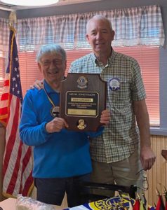 redding breakfast lion receiving melvin jones award